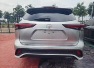 2024 Toyota Highlander LE / Limited / Platinum / XLE / XSE